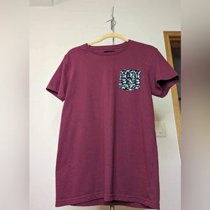 Blue Crown Maroon Mens T-shirt Size: S